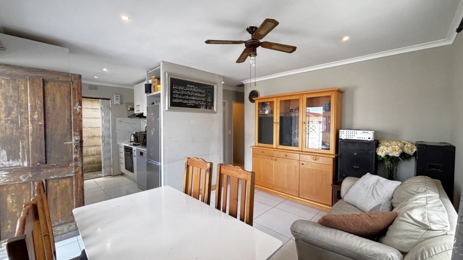 2 Bedroom Property for Sale in Colorado Park Western Cape